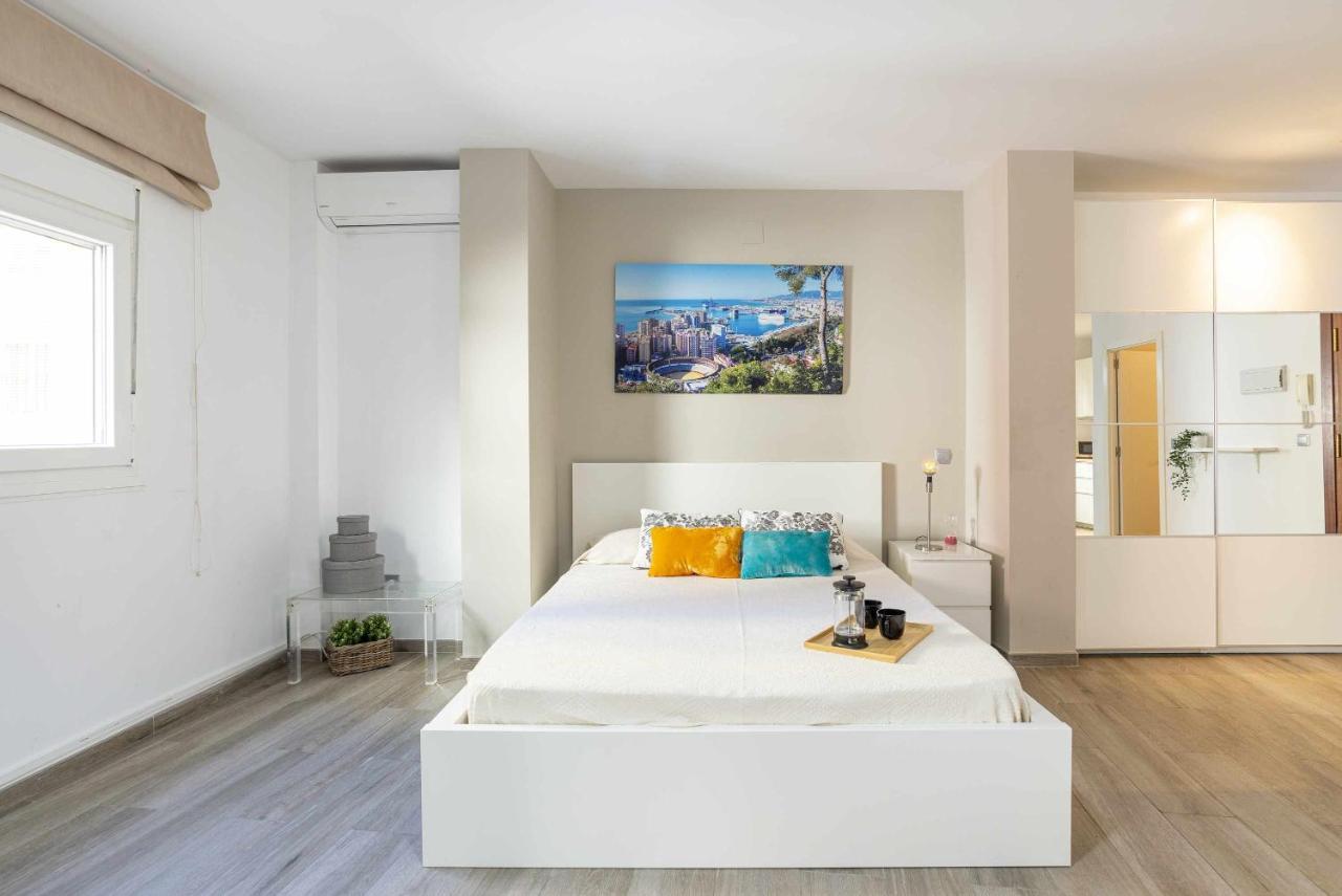 Loft Santa Lucia Centro Apartment Malaga Bagian luar foto